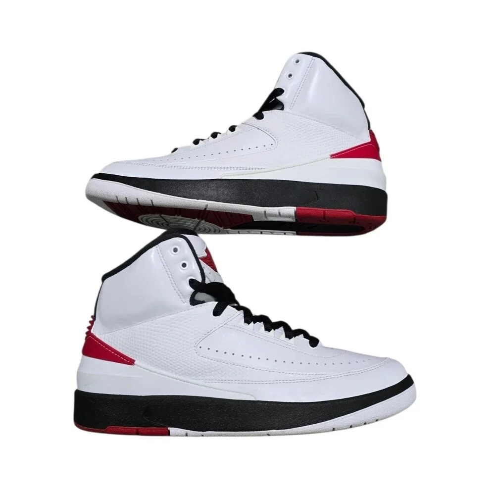 Air Jordan 2 Retro OG Chicago Sneakers Mens Size 9.5 White Red Black DX2454-106